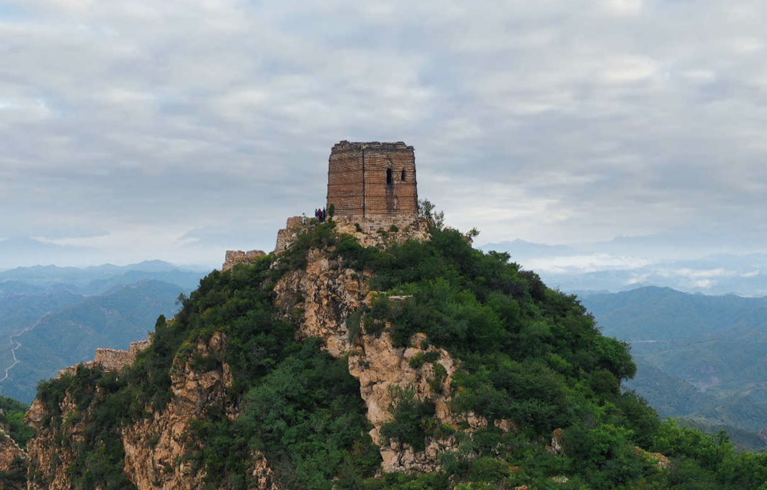 长城峭壁司马台-百亿像素